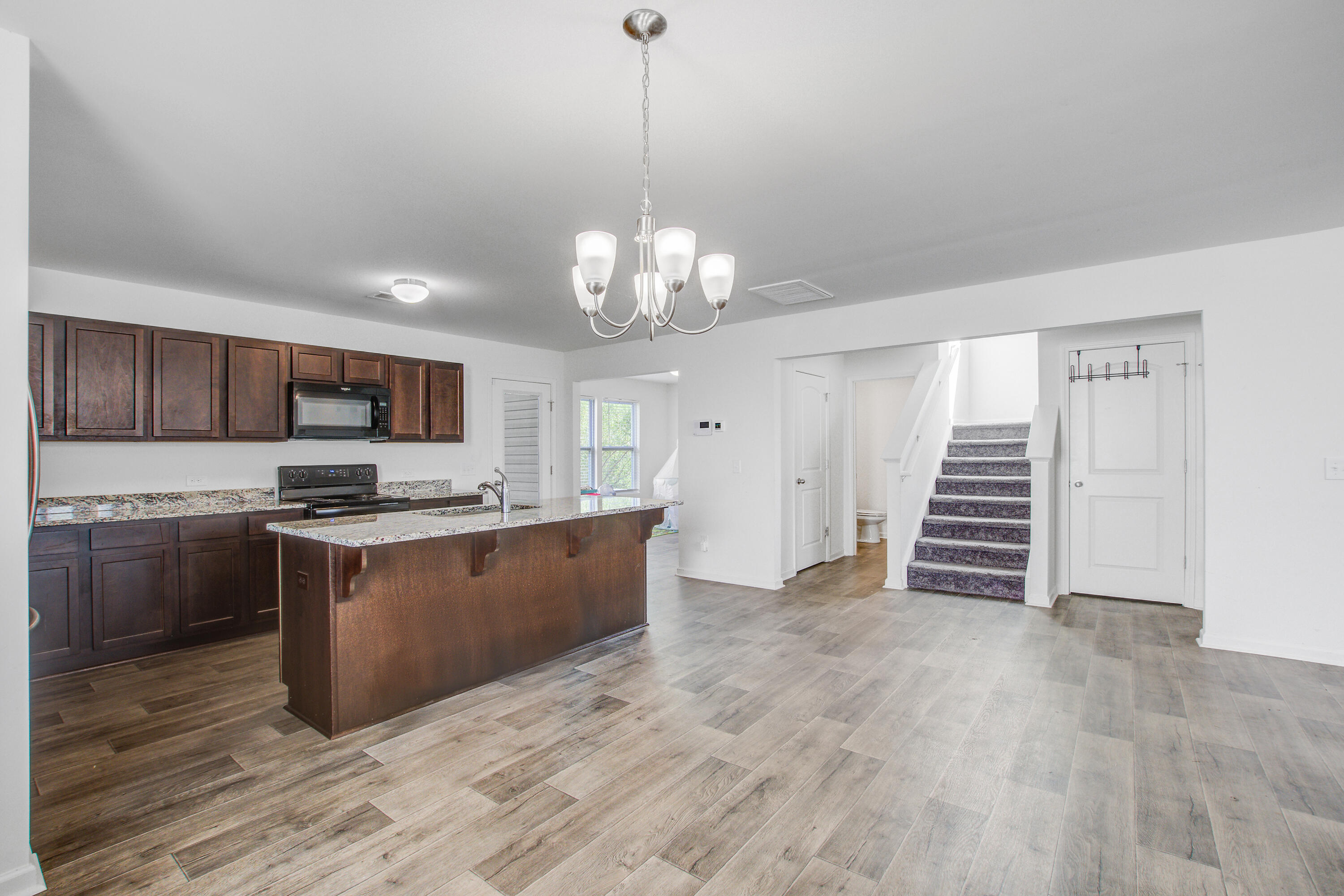 427 Thoroughbred Drive