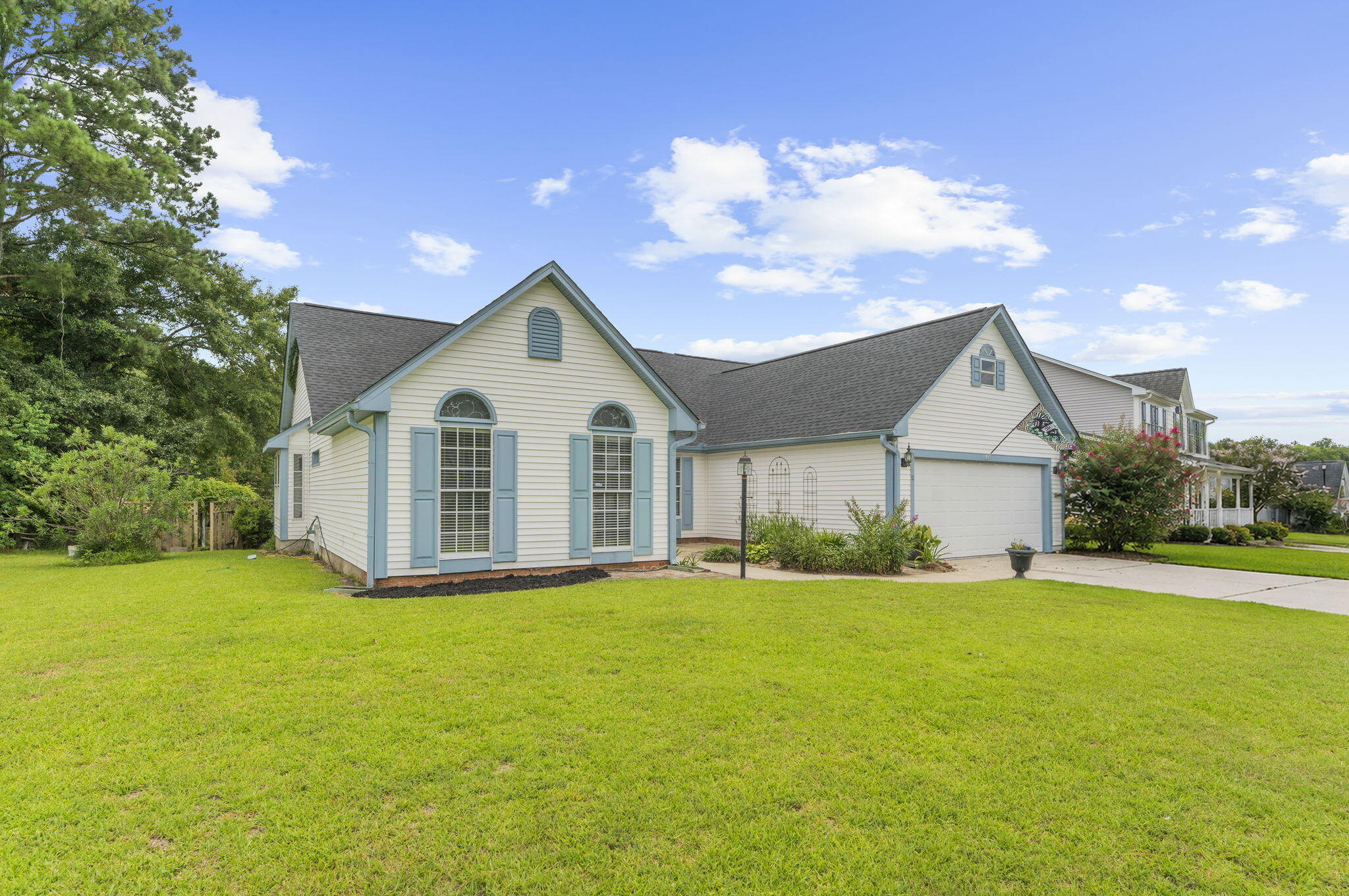 120 Kingsbridge Drive