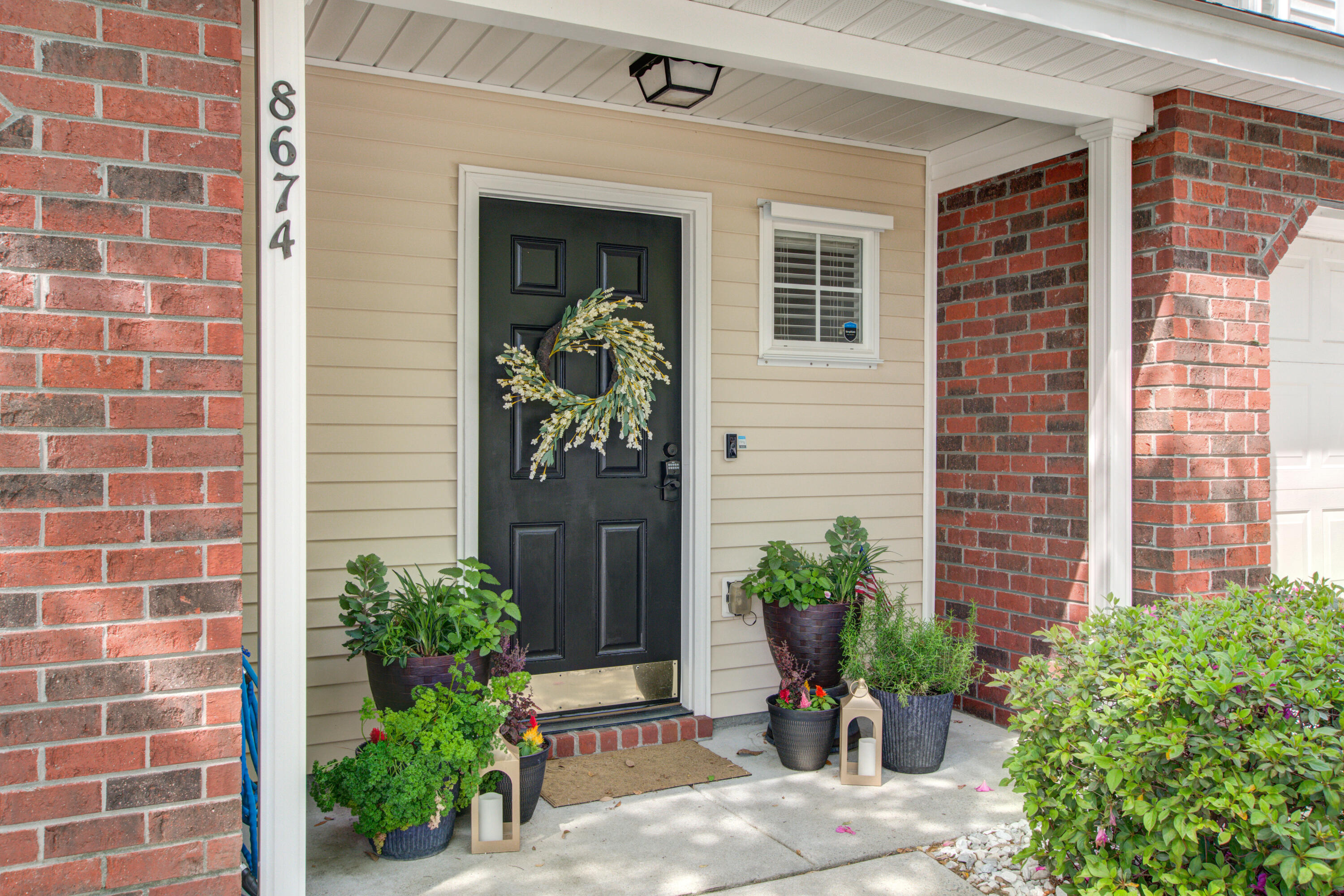 8674 Grassy Oak Trail