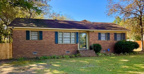 Photo of 3600 Kennerly Road, Orangeburg, SC 29118 (MLS # 25028835) Photo of 3600 Kennerly Road, Orangeburg, SC 29118 (MLS # 25028835)