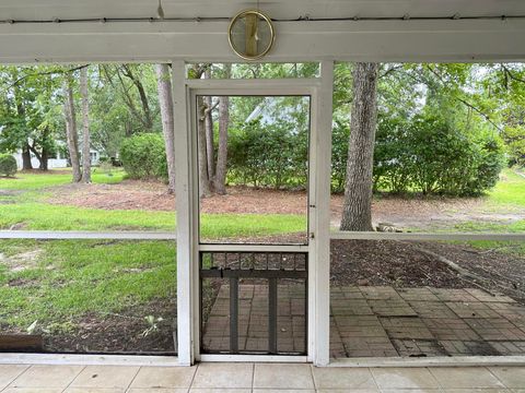 A home in North Charleston