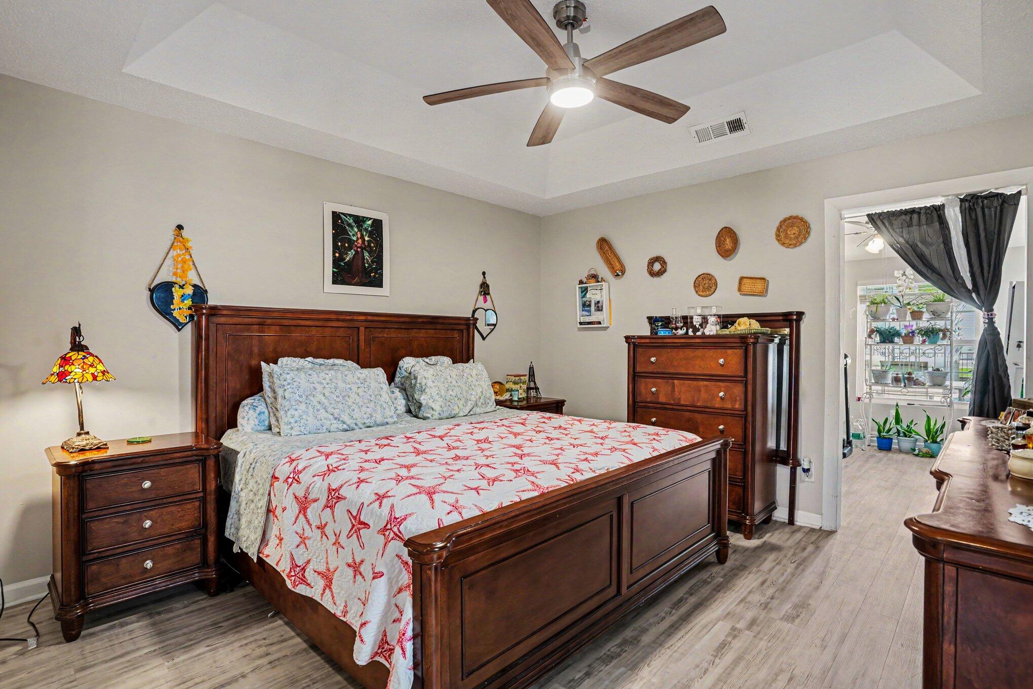 213 Lynco Lane