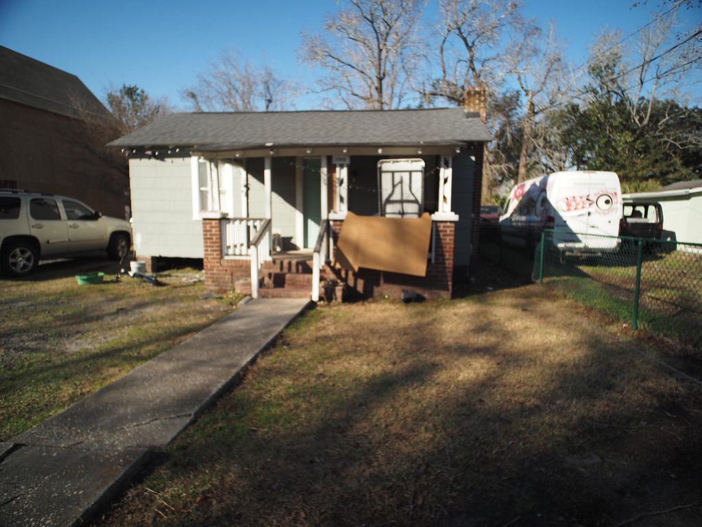 Photo of 1910 Clifton Street, North Charleston, SC 29406 (MLS # 26003286)