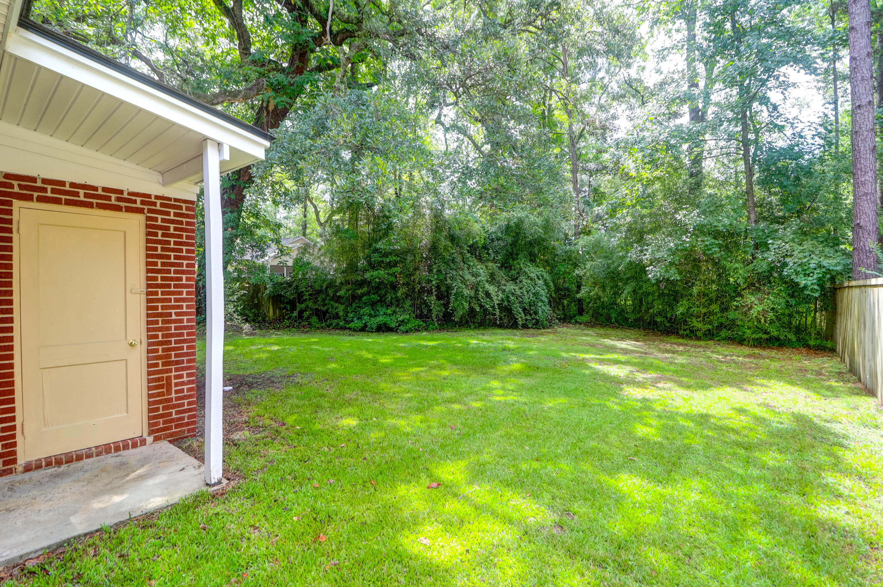 1409 River Front Drive