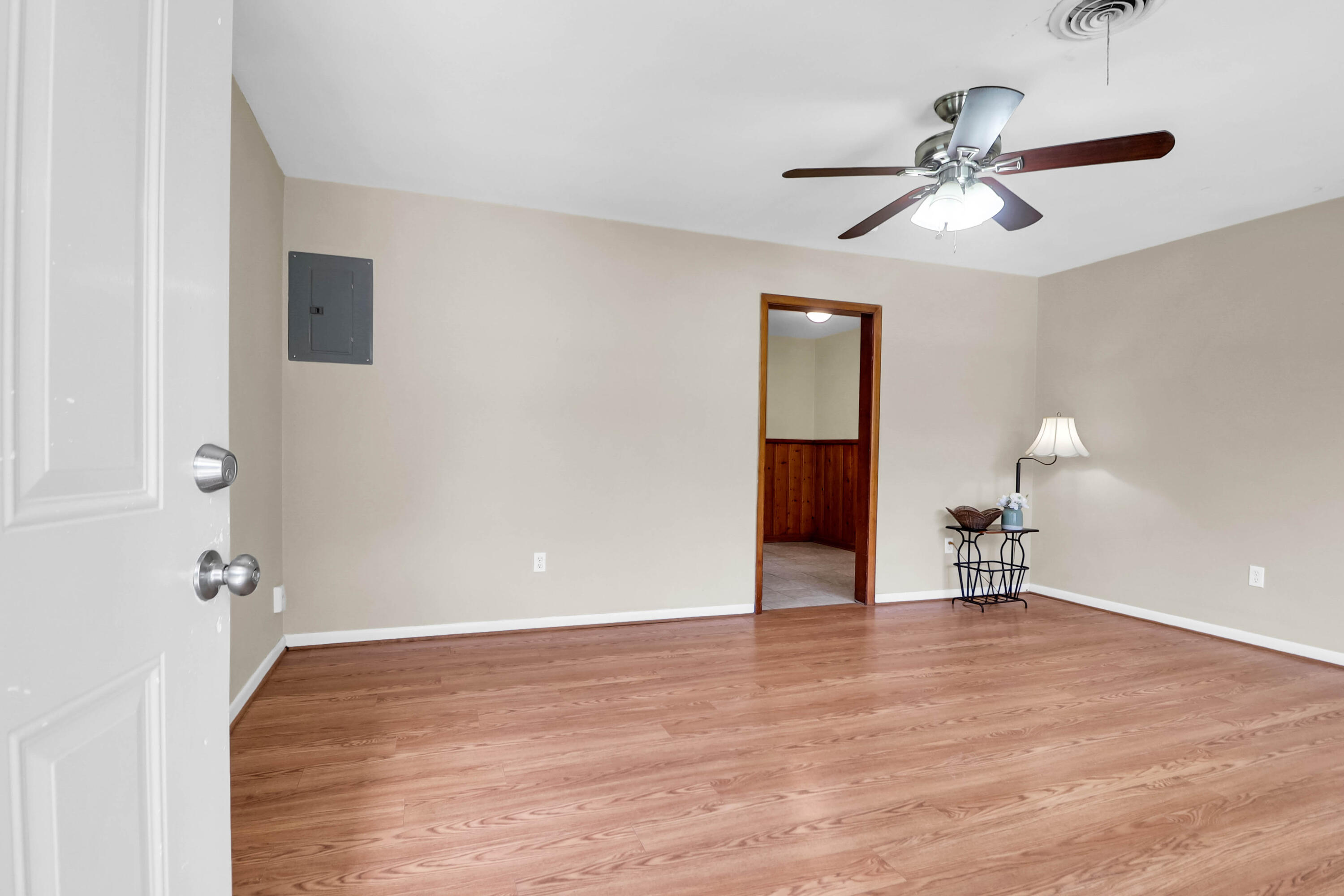 1409 River Front Drive
