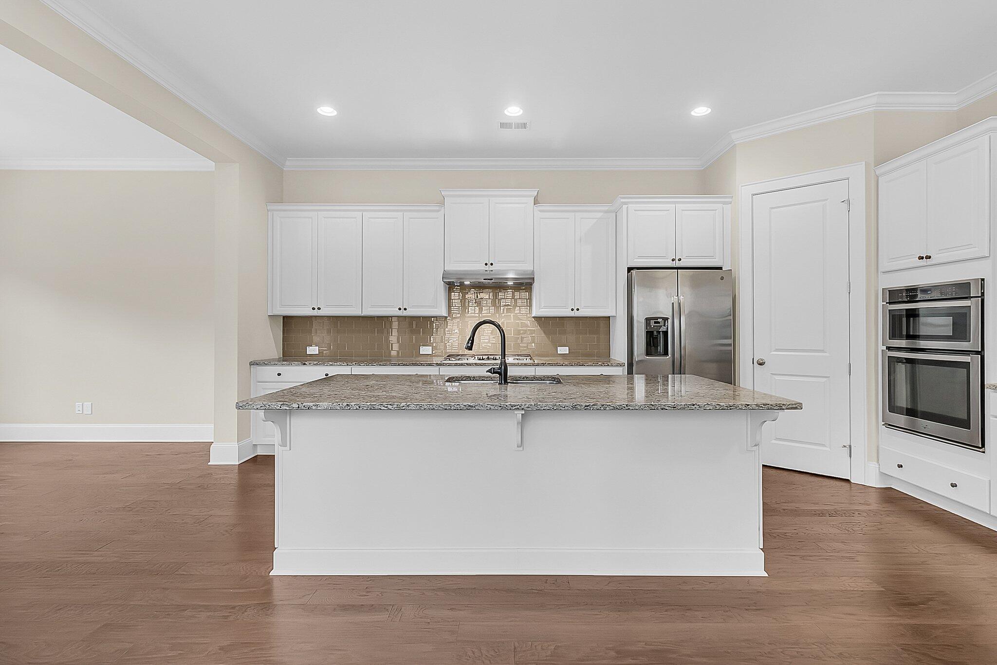 2032 Amenity Park Drive