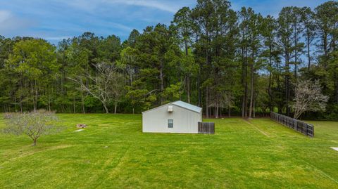 A home in Summerville