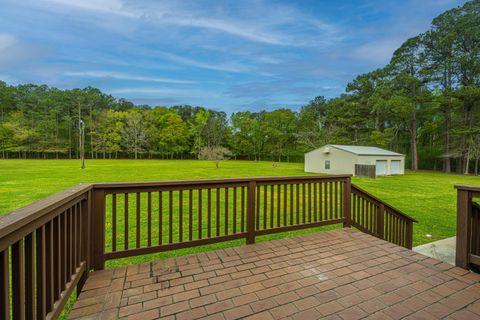 A home in Summerville