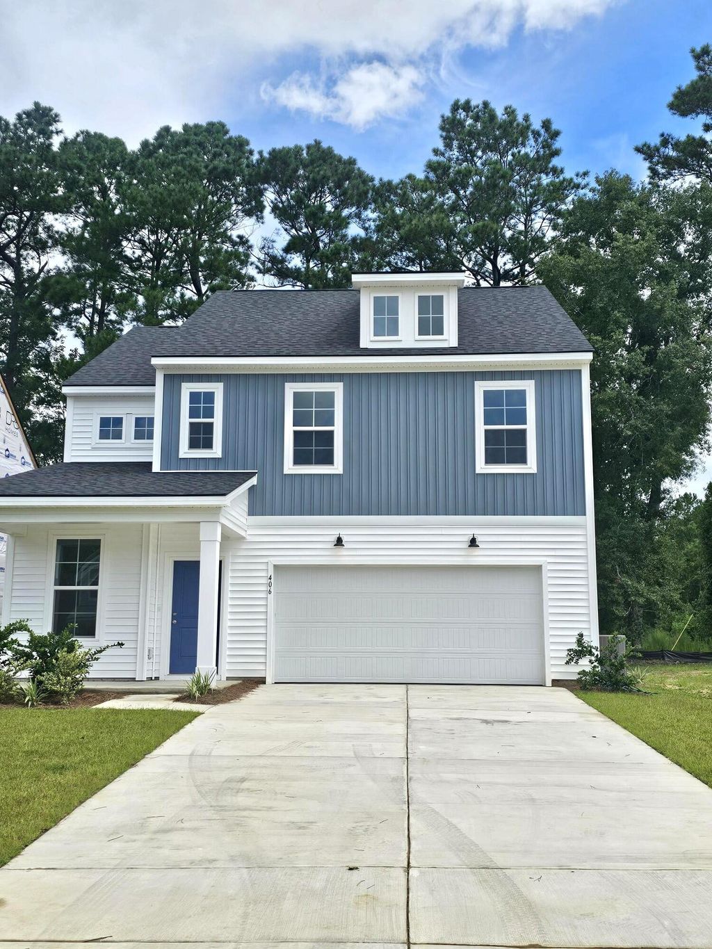 Photo of 406 Cadbury Loop, Summerville, SC 29486 (MLS # 25012018)