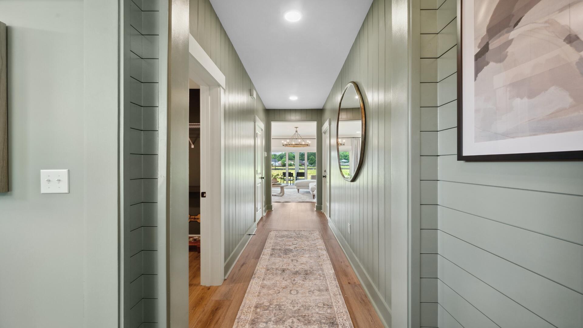 406 Cadbury Loop