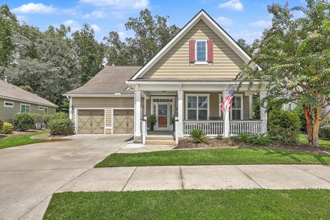 Photo of 128 Phoebe Road, Summerville, SC 29483 (MLS # 26023054)