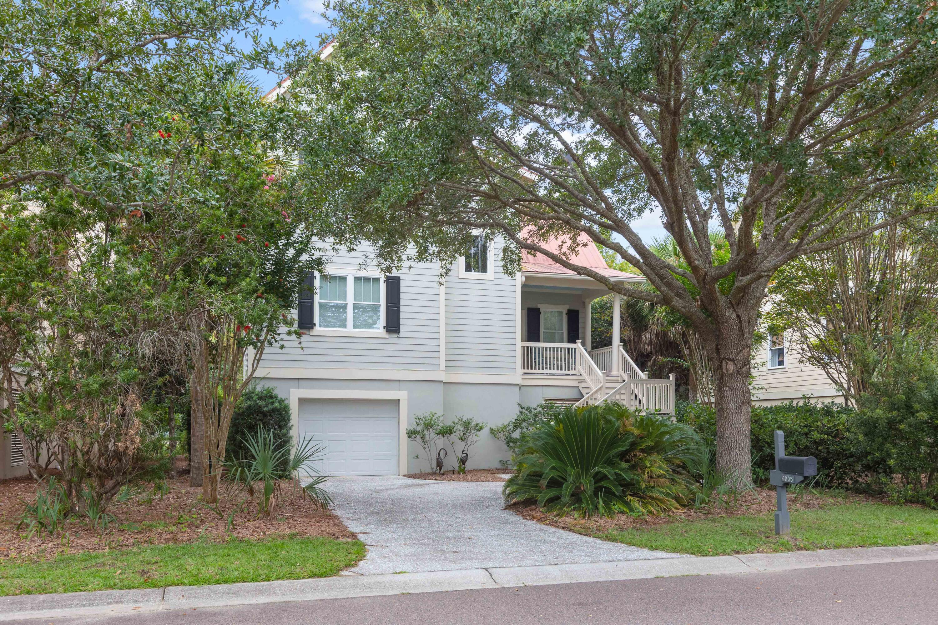 4005 Bridle Trail Drive