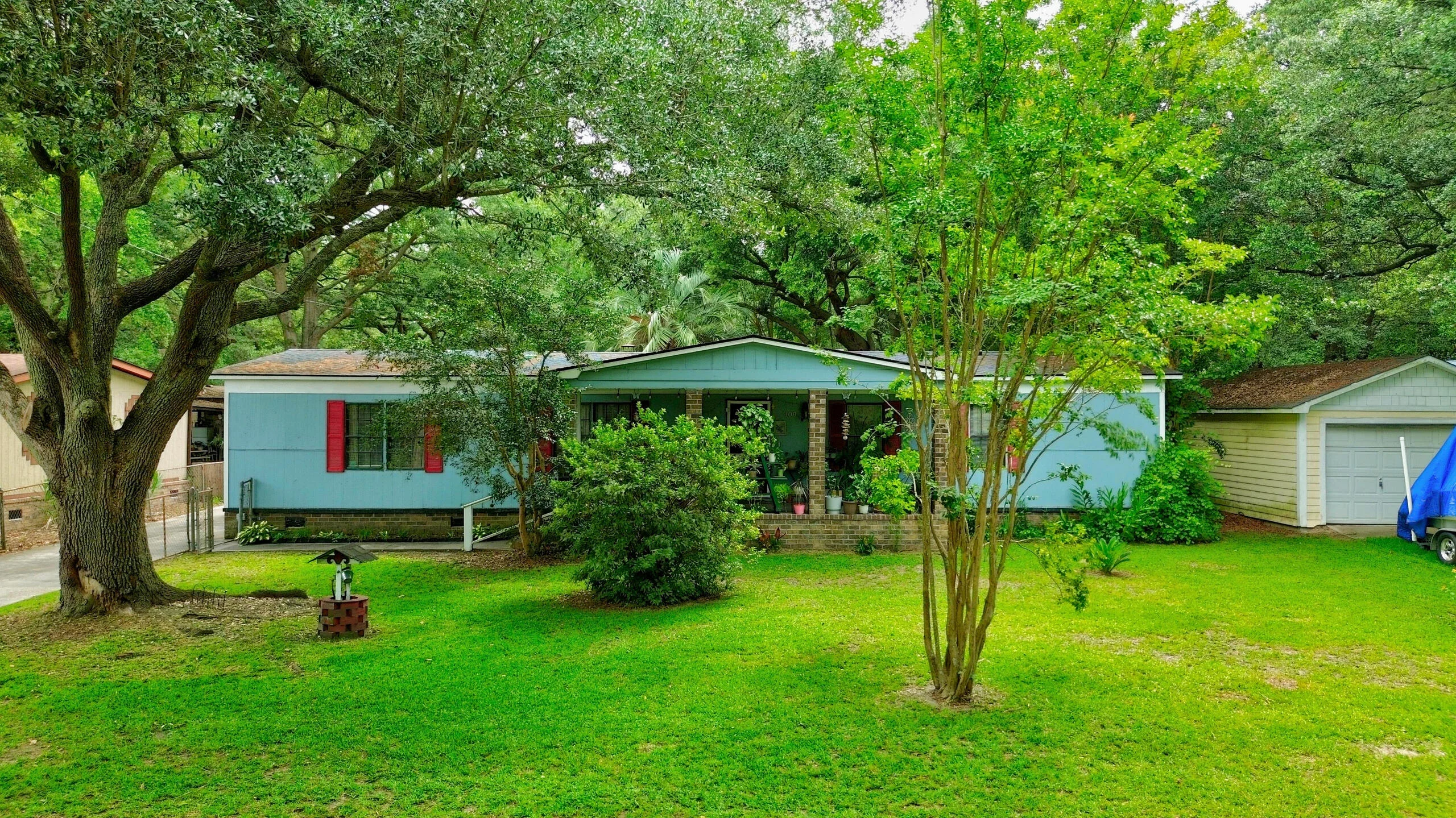108 Water Way