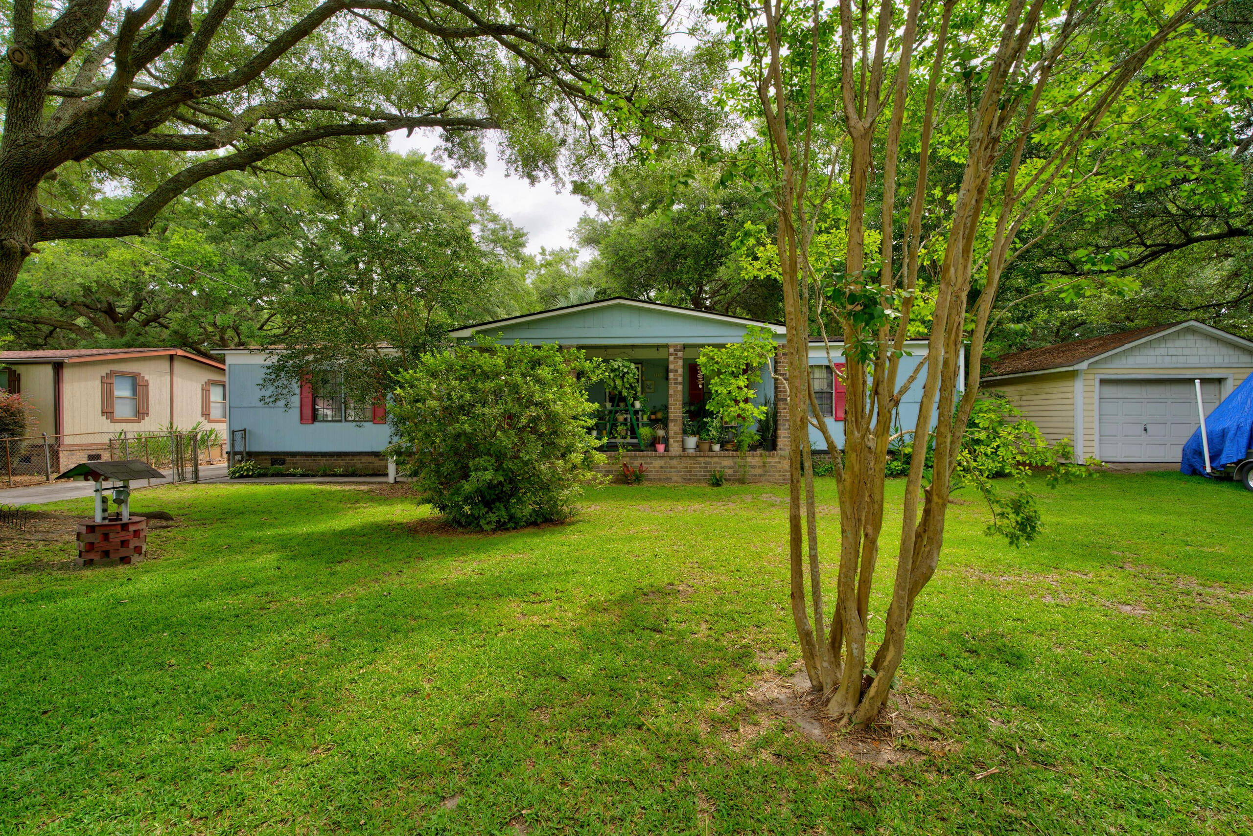 108 Water Way