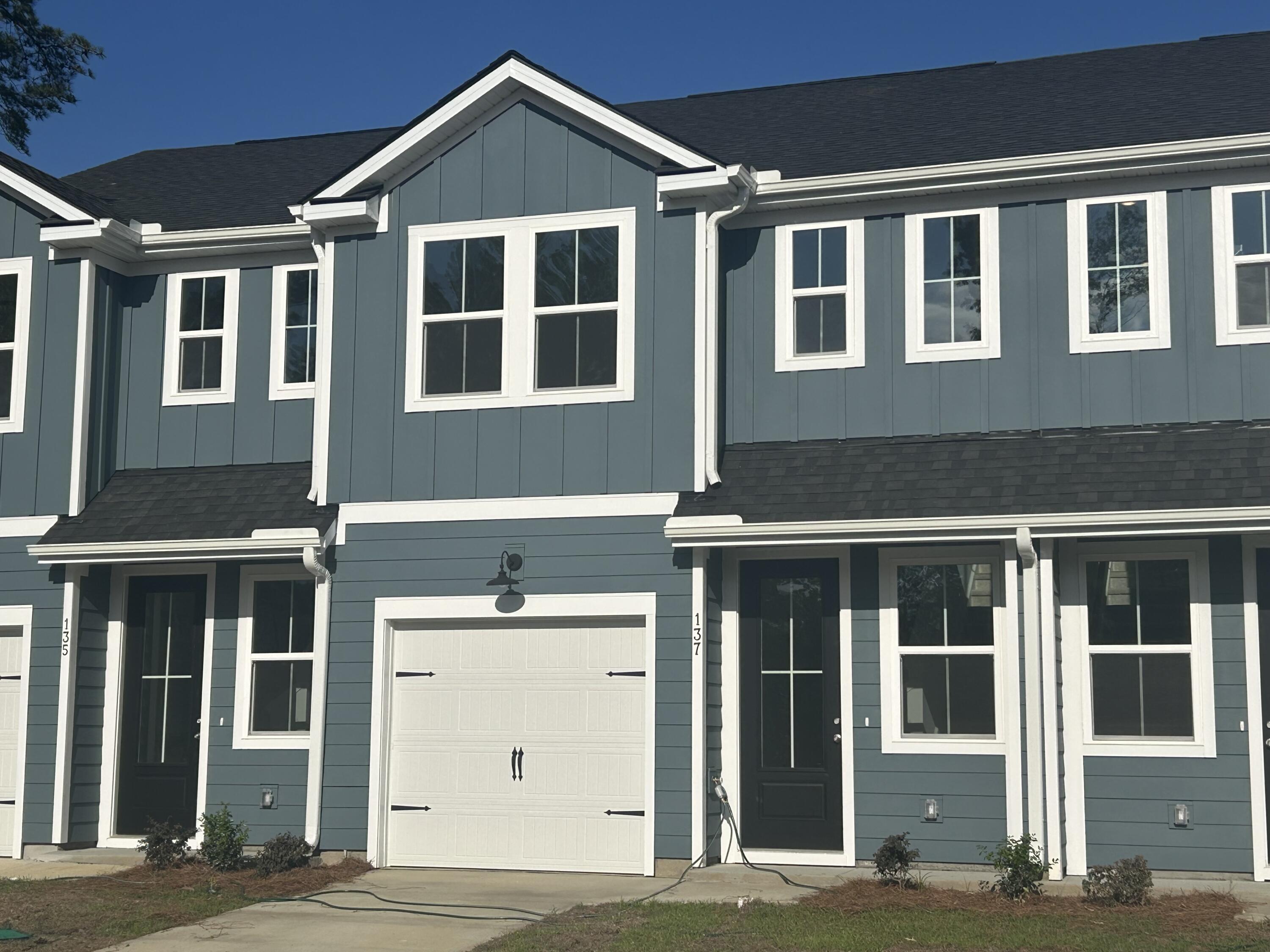 137 Berry Shoals Drive