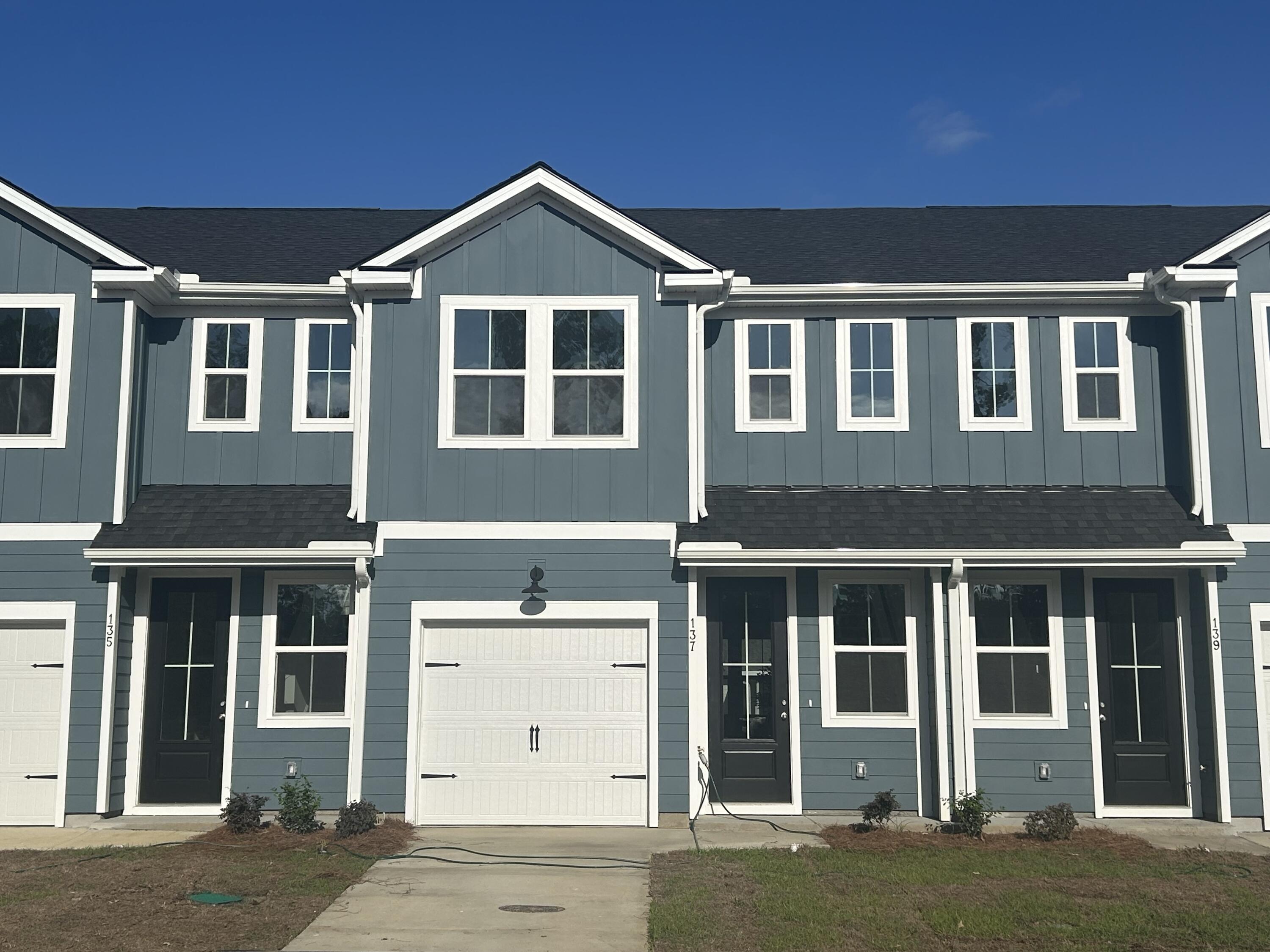 137 Berry Shoals Drive