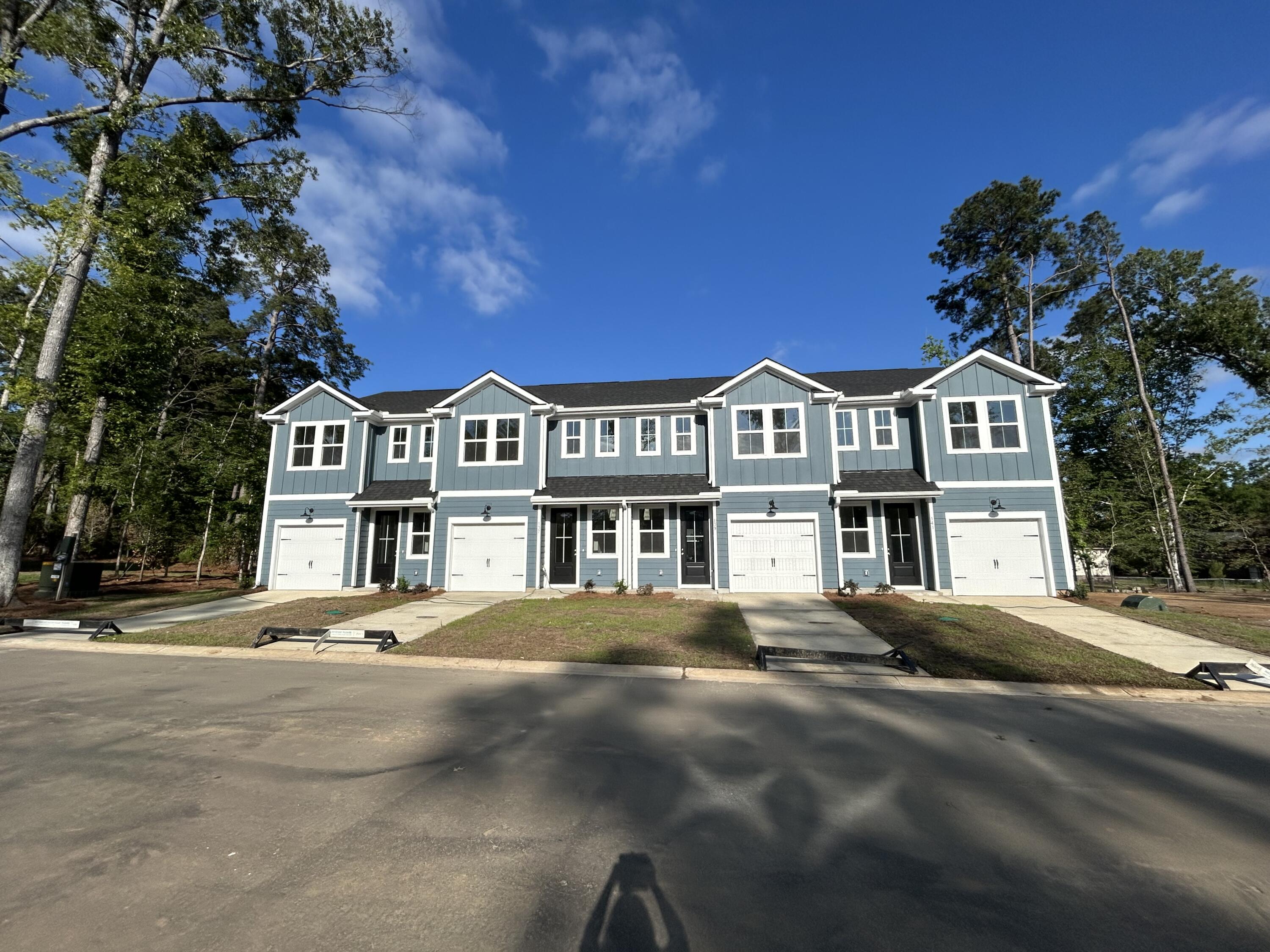 137 Berry Shoals Drive