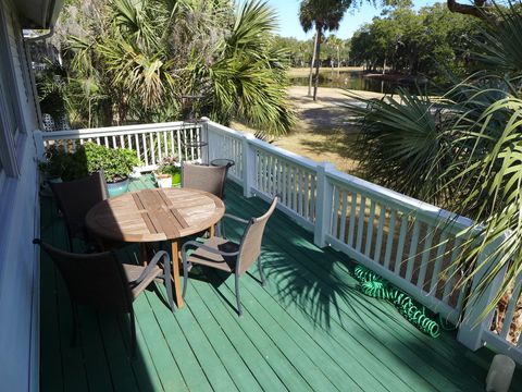 A home in Edisto Island