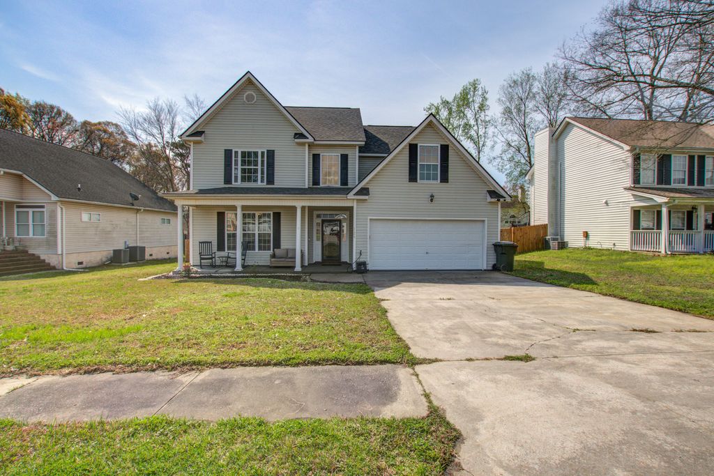 Photo of 129 Egret Lane, Goose Creek, SC 29445 (MLS # 26007096)