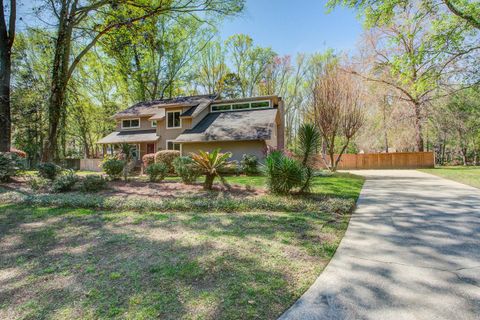 Photo of 109 Huckleberry Lane, Summerville, SC 29485 (MLS # 26008321)