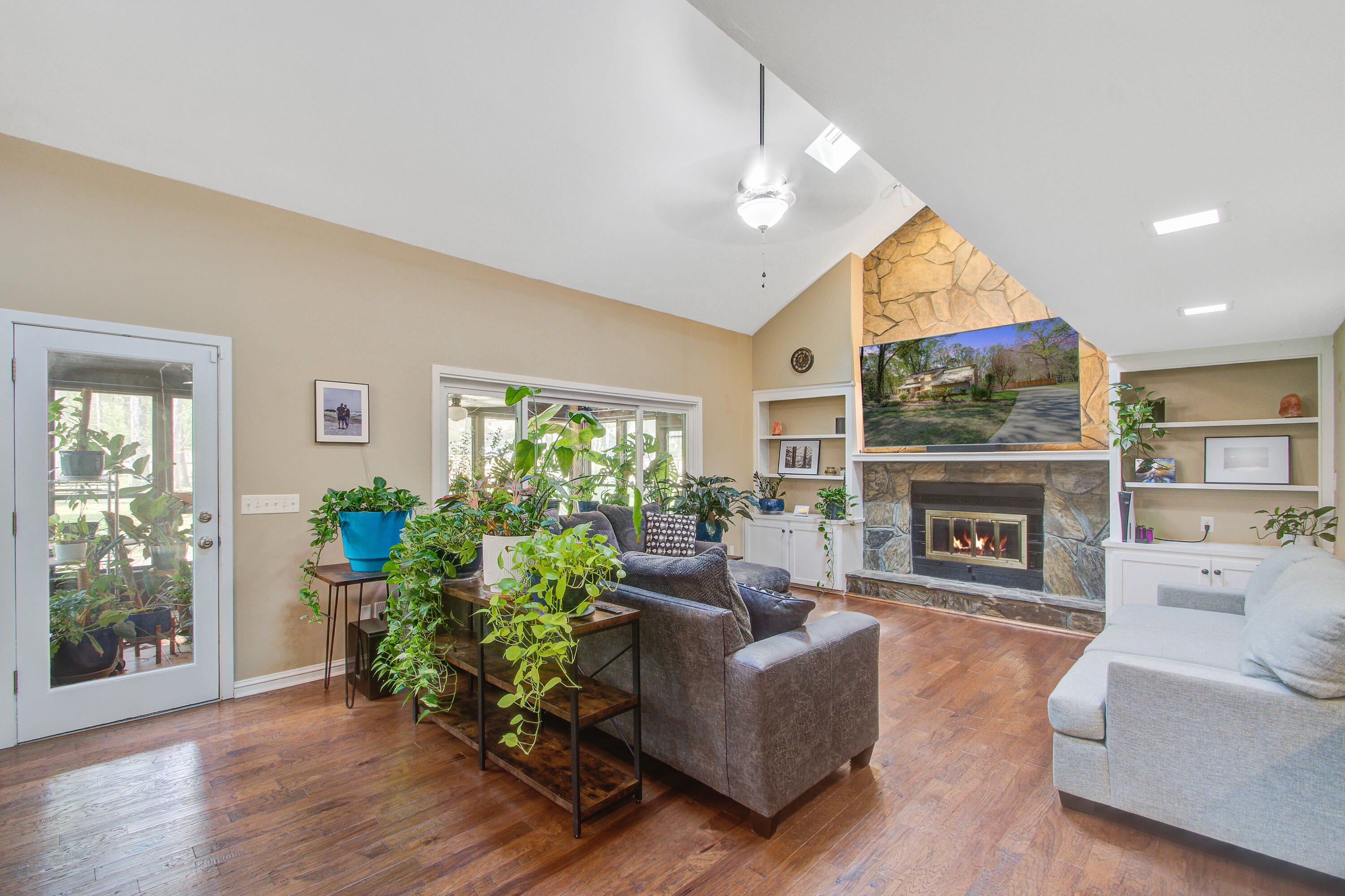 109 Huckleberry Lane