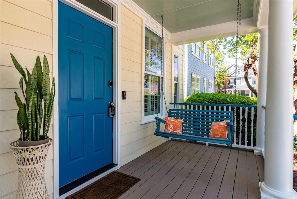 Photo of 1516 Devol Street, Mount Pleasant, SC 29466 (MLS # 26010683)