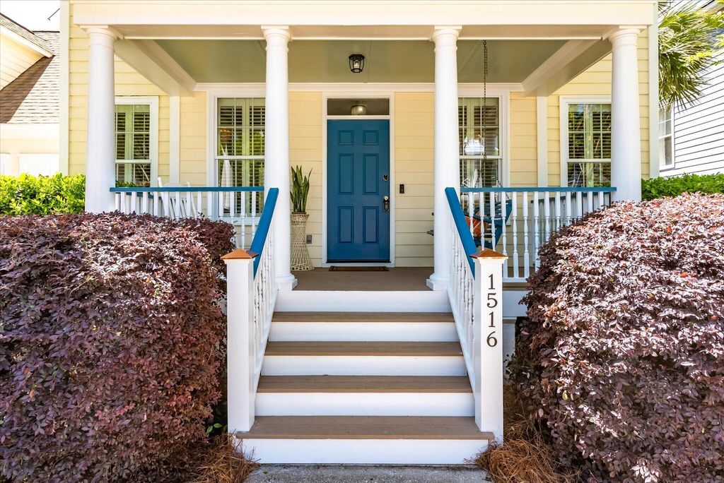 Photo of 1516 Devol Street, Mount Pleasant, SC 29466 (MLS # 26010683)