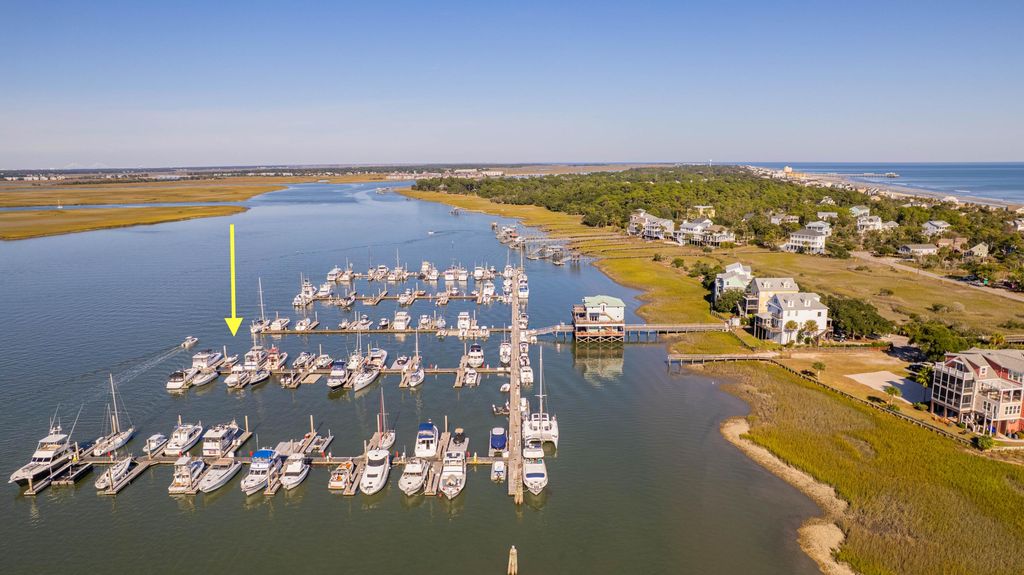 Photo of 67 W 10th Street #B-16, Folly Beach, SC 29439 (MLS # 26007204)