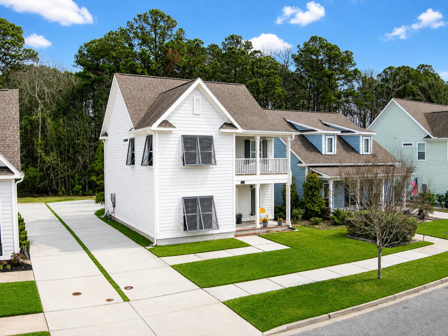 1694 Sparkleberry Lane