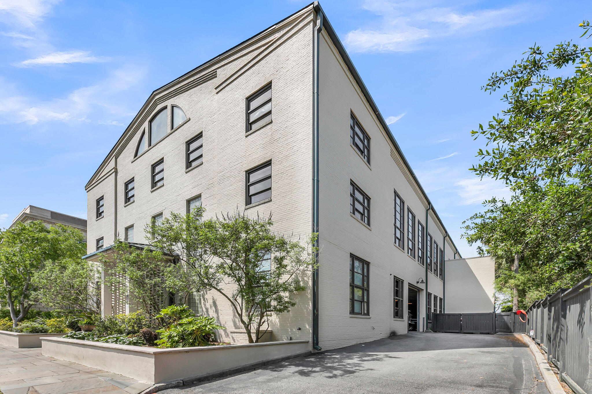3 Chisolm Street 402
