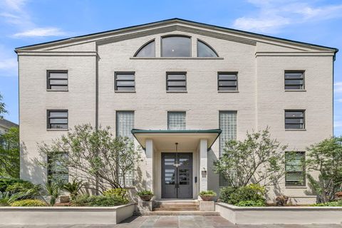 Photo of 3 Chisolm Street #402, Charleston, SC 29401 (MLS # 26010707)