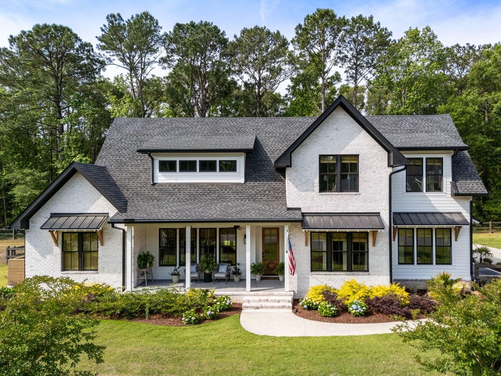 Photo of 5009 Reese Lane, Johns Island, SC 29455 (MLS # 26013594)