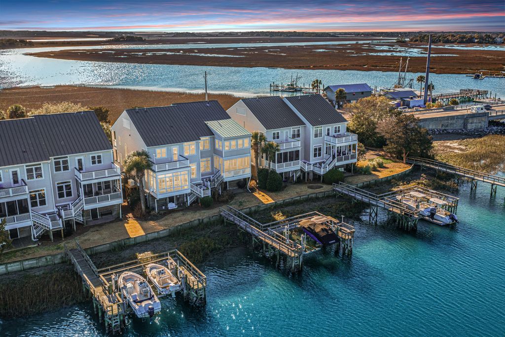 Photo of 2206 Folly Road, Charleston, SC 29412 (MLS # 26004485)