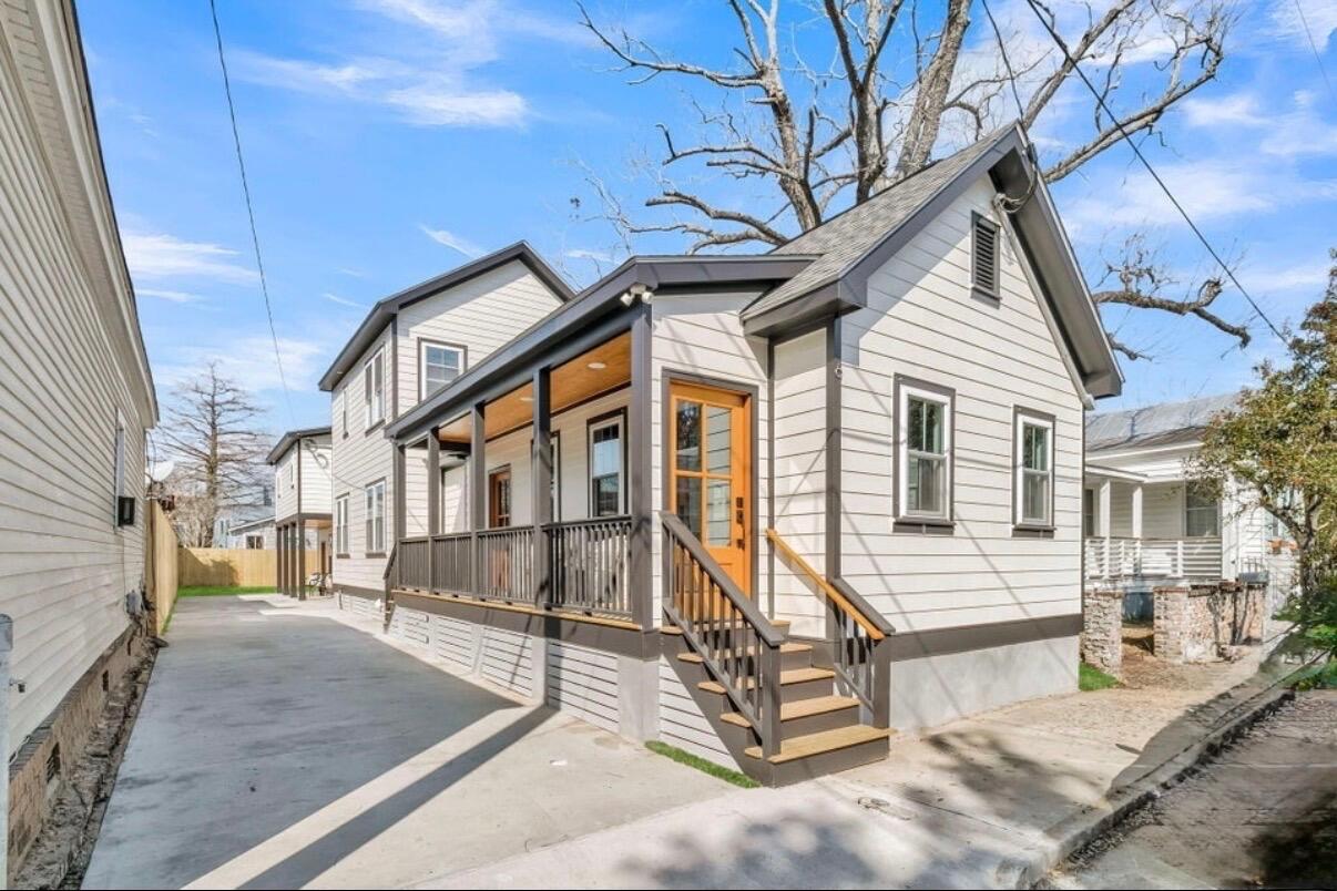 6 & 6.5 Addison Street