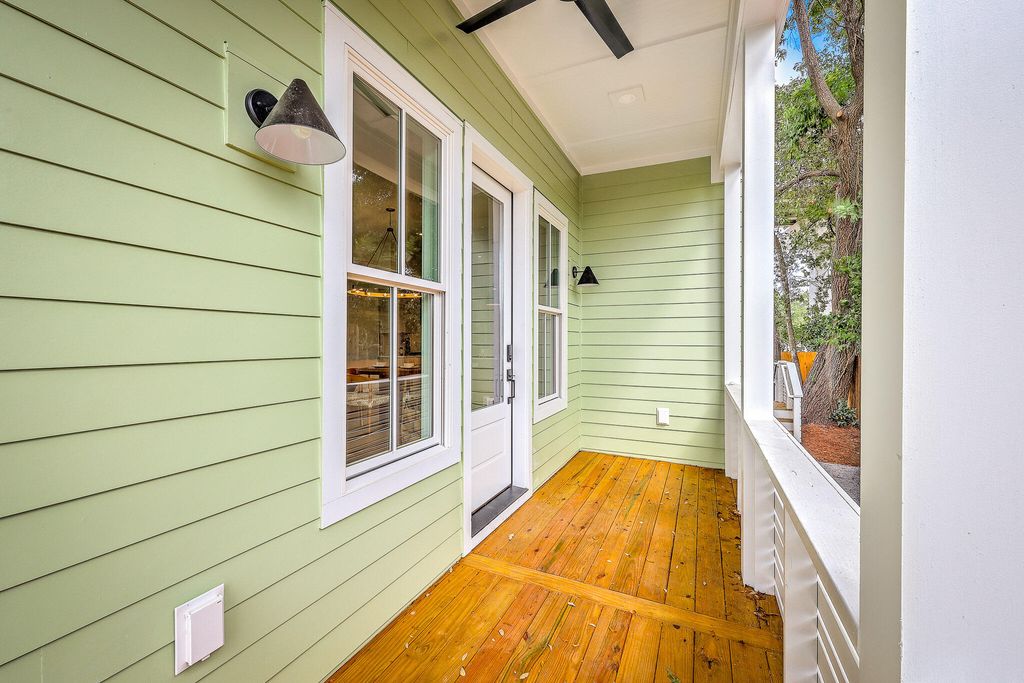 Photo of 32 F Street #Unit B, Charleston, SC 29403 (MLS # 25026900)