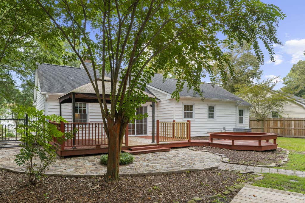 Photo of 108 New Spring Court, Summerville, SC 29485 (MLS # 26024371)