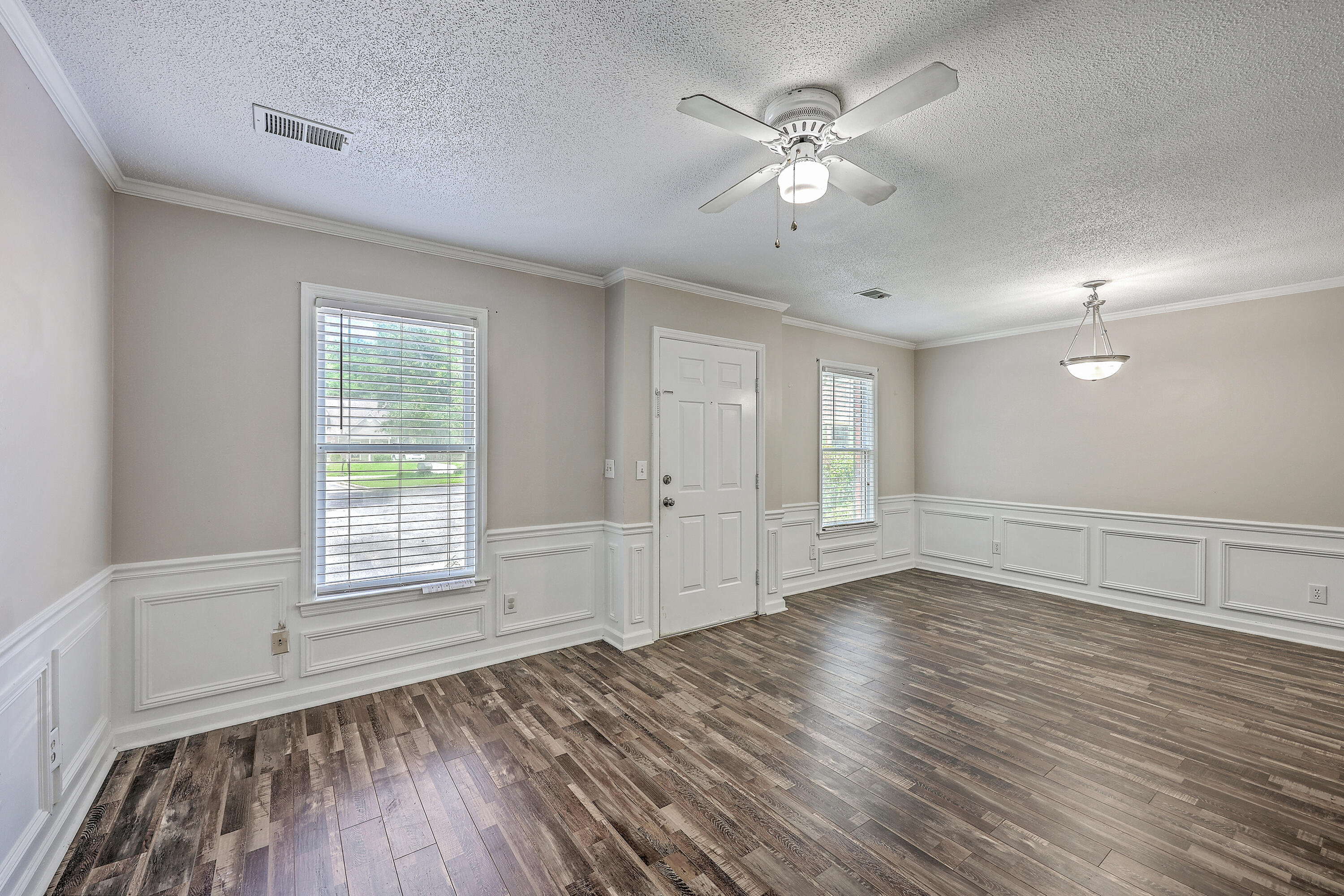 302 Springview Lane 7