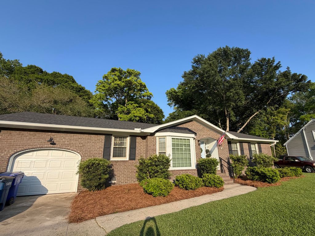 Photo of 868 Melrose Drive, Charleston, SC 29414 (MLS # 26011671)