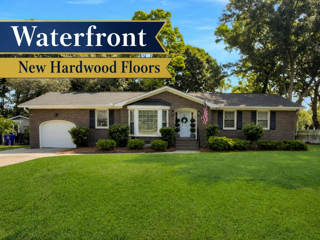 Photo of 868 Melrose Drive, Charleston, SC 29414 (MLS # 26011671)