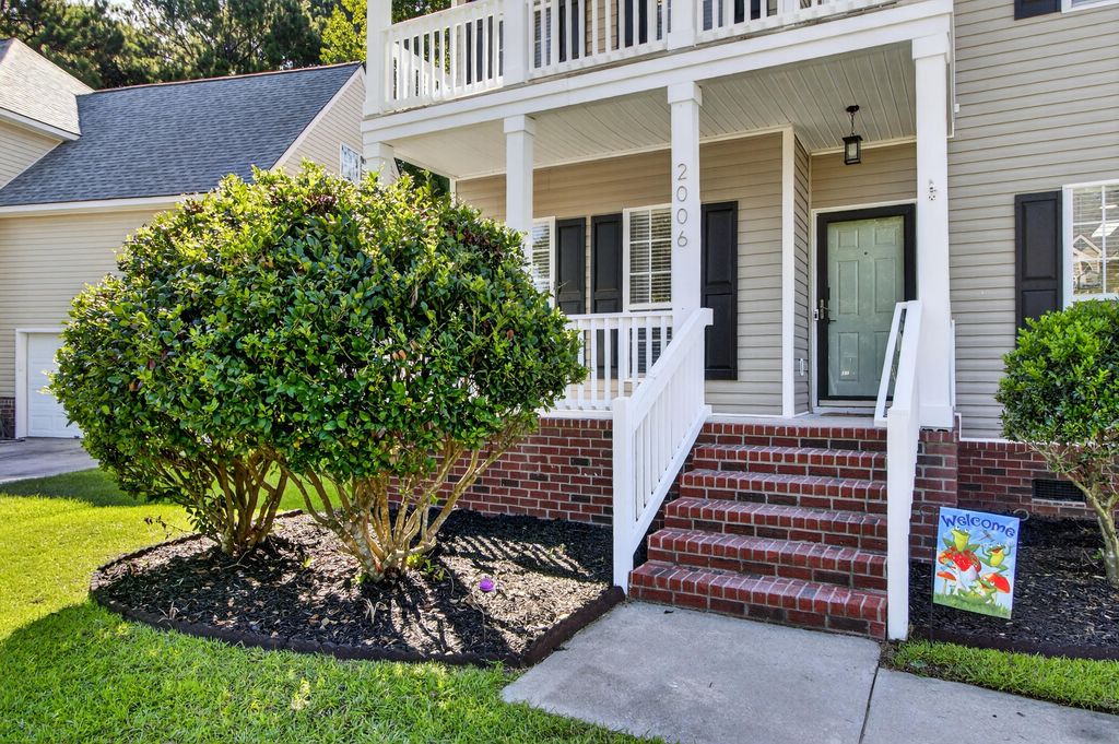 Photo of 2006 S Smokerise Way, Mount Pleasant, SC 29466 (MLS # 25024471)