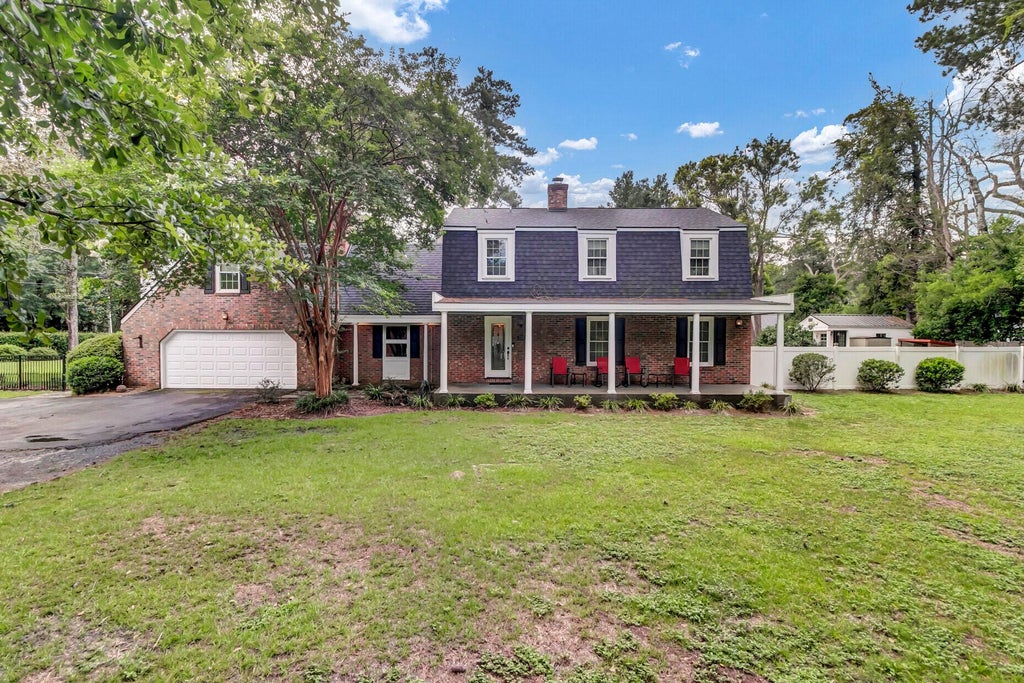 Photo of 108 Tea Farm Road, Summerville, SC 29483 (MLS # 26020368)