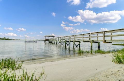 A home in Johns Island