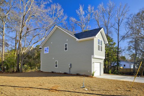 A home in Goose Creek