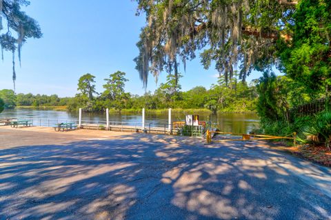 A home in Summerville