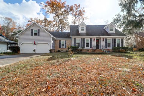 A home in Summerville