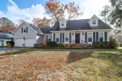 A home in Summerville