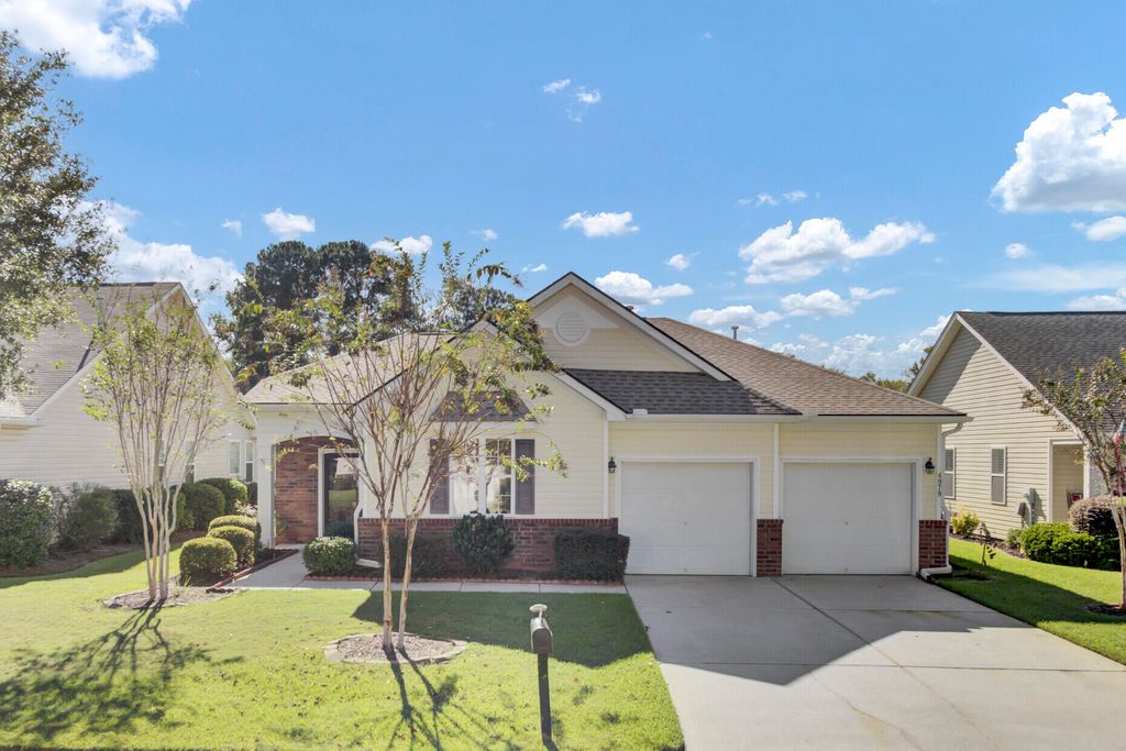 Photo of 4979 Wyman Boulevard, Summerville, SC 29485 (MLS # 25028221)