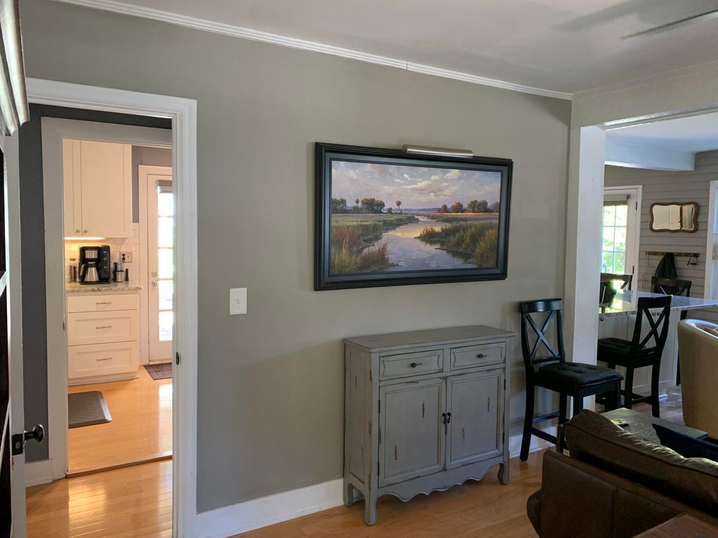 Photo of 734 Powhatan Avenue, Mount Pleasant, SC 29464 (MLS # 25031119)