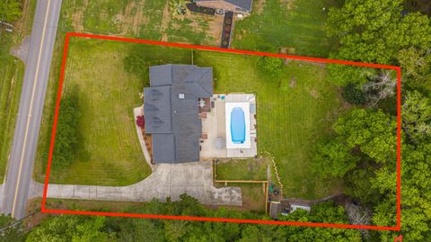 Photo of 106 Lee Street, Summerville, SC 29485 (MLS # 26010196)