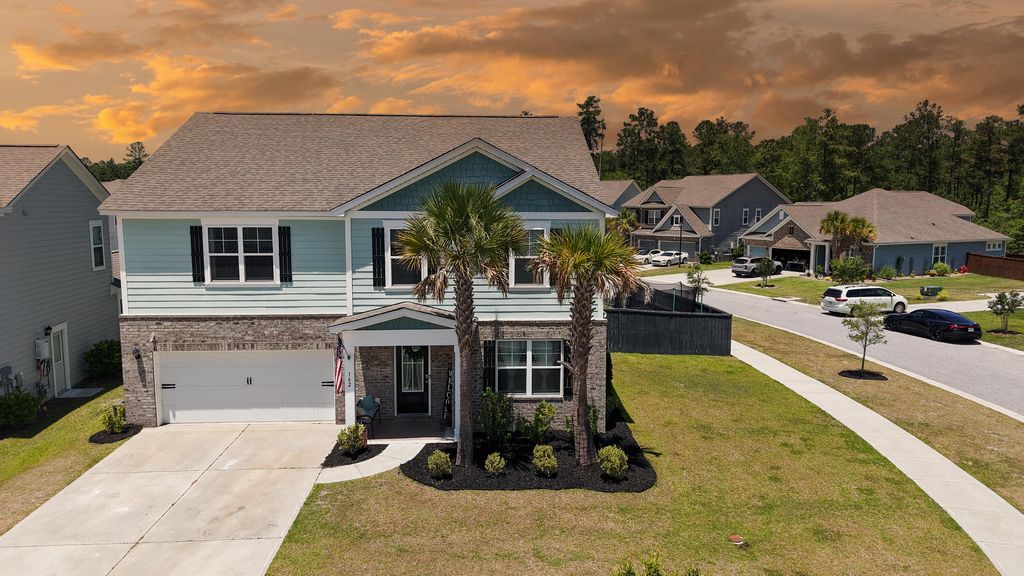 Photo of 162 Granton Edge Lane, Summerville, SC 29486 (MLS # 26014927)